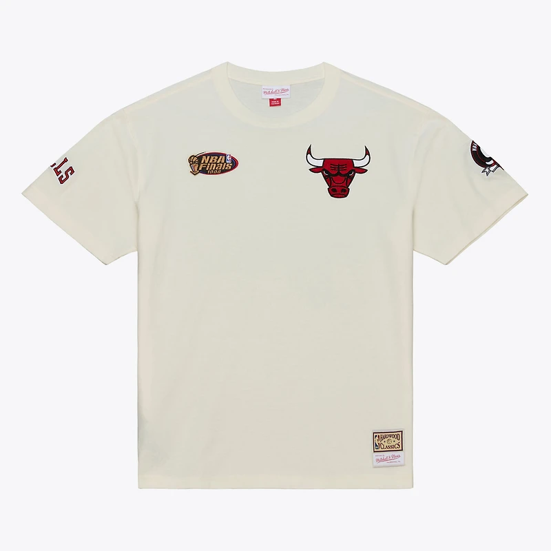 Men's Mitchell & Ness Cream Chicago Bulls Hardwood Classics Chainstitch Premium T-Shirt