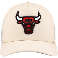 Men's Mitchell & Ness Cream Chicago Bulls Trucker Adjustable Hat