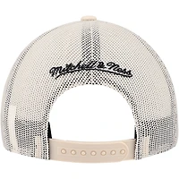 Men's Mitchell & Ness Cream Chicago Bulls Trucker Adjustable Hat