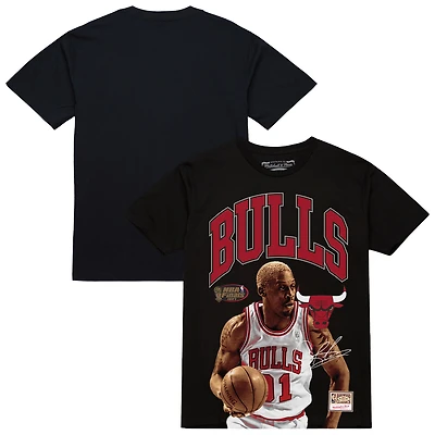 T-shirt noir Mitchell & Ness Dennis Rodman des Chicago Bulls Hardwood Classics Player Arch pour homme