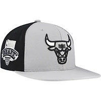Casquette Snapback grise Mitchell & Ness Chicago Bulls Core pour hommes