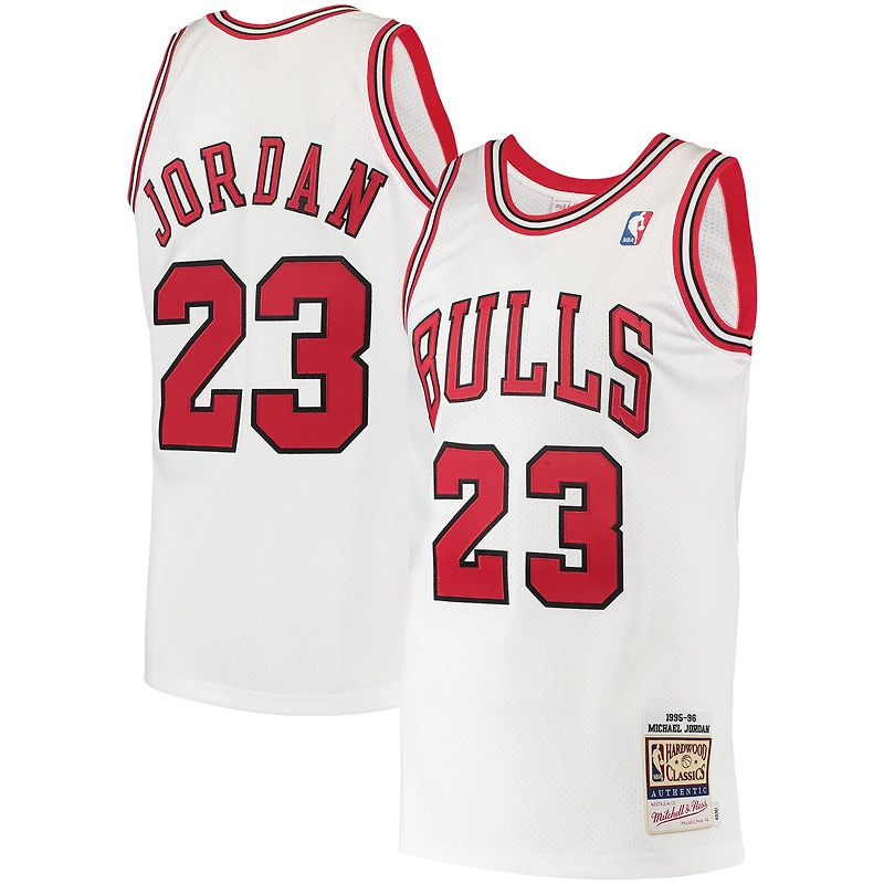 Maillot Chicago Bulls 1995 Hardwood Classics Mitchell & Ness pour Homme Michael Jordan Blanc Authentique