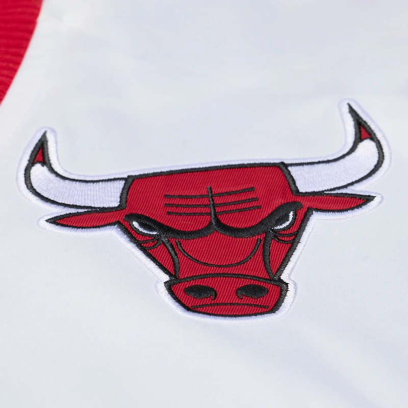 Men's Mitchell & Ness Red Chicago Bulls Hardwood Classics Head Coach Lightweight Satin Full-Snap Jacket