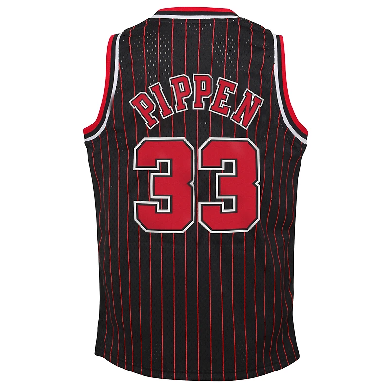 Men's Mitchell & Ness Scottie Pippen Black Chicago Bulls Big Tall Hardwood Classics Swingman Jersey