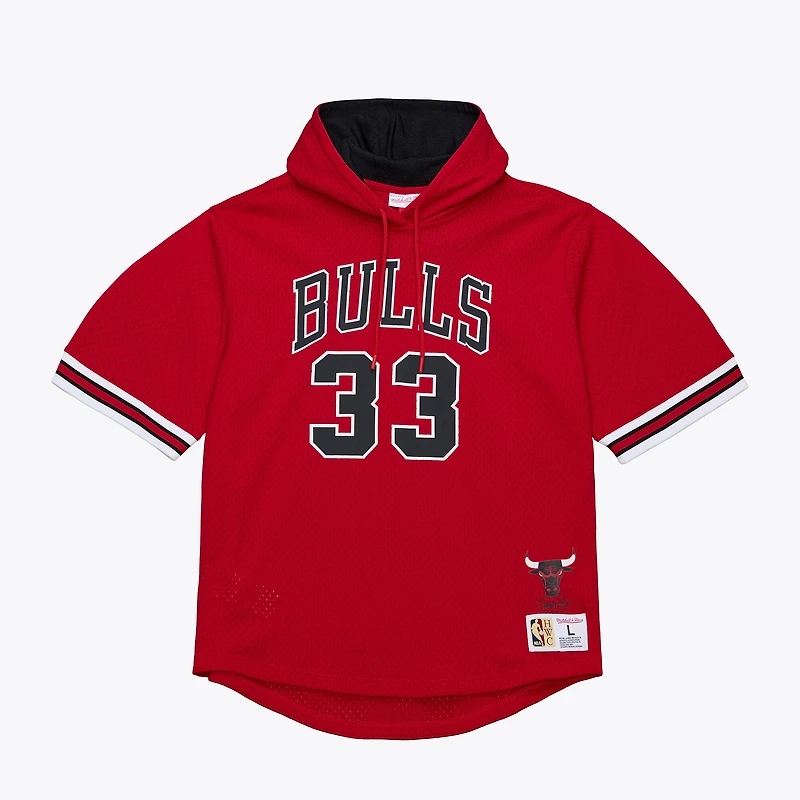 Sweat à capuche manches courtes Mitchell & Ness Scottie Pippen rouge Chicago Bulls pour homme, en maille, avec nom et numéro.