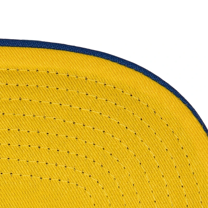 Men's Mitchell & Ness White/Blue Chicago Bulls Core V Snapback Hat