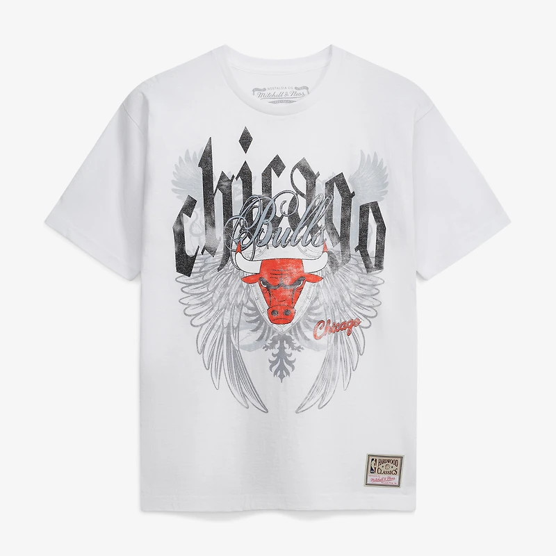 T-shirt Mitchell & Ness blanc Chicago Bulls Old English Classic pour homme