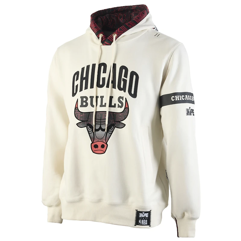 Men's NBA x Two Hype  Cream Chicago Bulls Culture & Hoops Collection Premium Pullover Hoodie