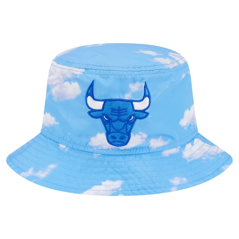 Bob réversible New Era noir/bleu clair Chicago Bulls Summer Sun and Storm pour homme
