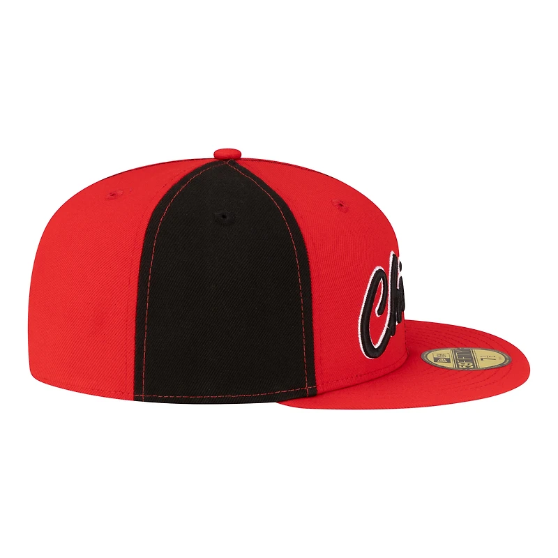 Casquette ajustée New Era 59FIFTY pour homme, noire et rouge, Chicago Bulls, style années 80, motif girouette.