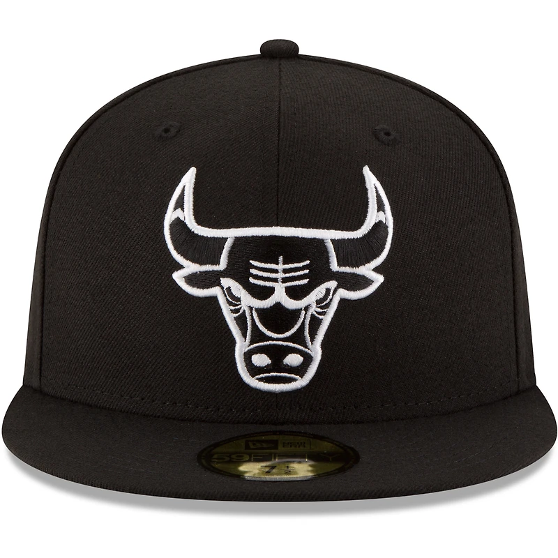 Casquette ajustée 59FIFTY avec logo noir et blanc des Chicago Bulls New Era pour homme