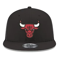 Men's New Era Black Chicago Bulls Core Logo Meshback 9FIFTY Snapback Hat