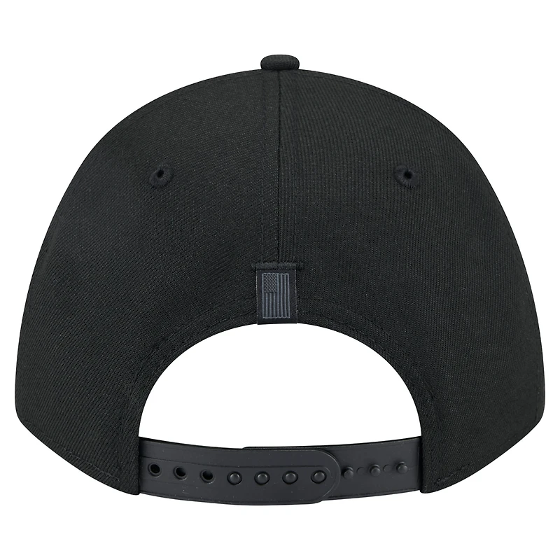 Men's New Era Black Chicago Bulls Game Day Flag A-Frame 9FORTY Adjustable Hat