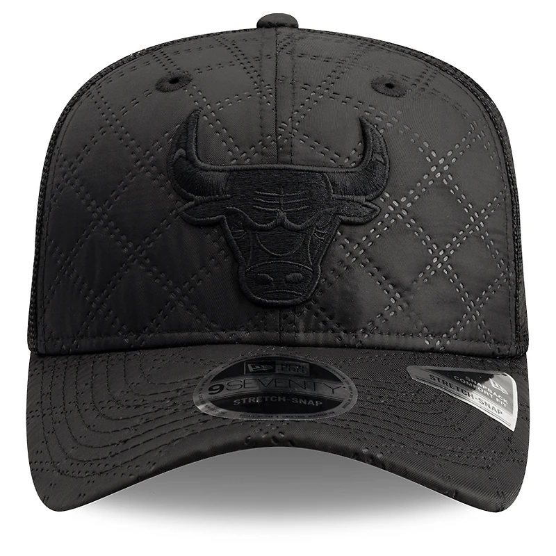 Men's New Era  Black Chicago Bulls Quilted Nylon 9SEVENTY Trucker Adjustable Hat