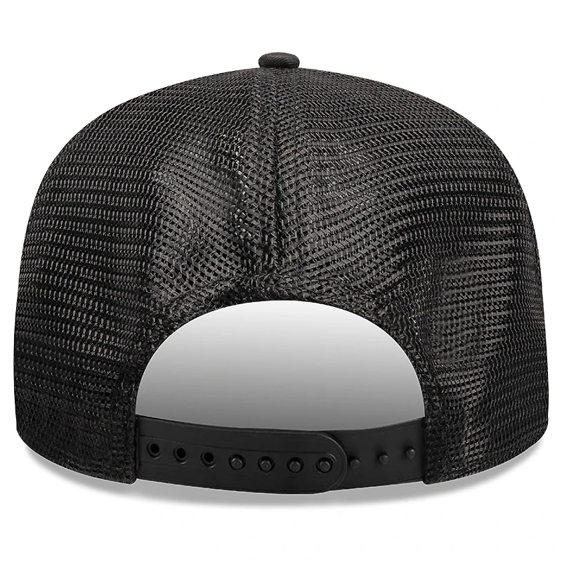 Men's New Era  Black Chicago Bulls Quilted Nylon 9SEVENTY Trucker Adjustable Hat