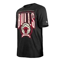 T-shirt New Era noir Chicago Bulls pour homme, coupe boxy, délavé minéral, style rétro