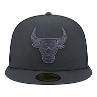 Casquette ajustée New Era 59FIFTY pour homme, coloris anthracite Chicago Bulls.