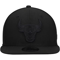 Casquette Snapback 9FIFTY Chicago Bulls New Era pour homme, noir sur noir