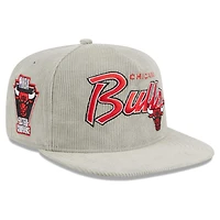 Casquette Snapback 9FIFTY en velours côtelé The Golfer des Chicago Bulls New Era pour hommes, grise