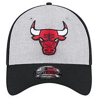 Men's New Era Heather Gray/Black Chicago Bulls Two-Tone 39THIRTY Flex Hat