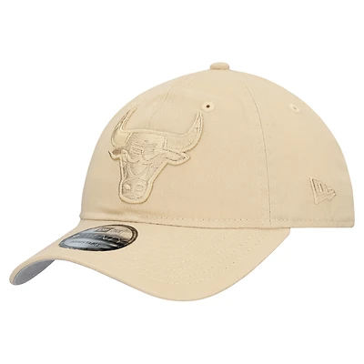 Men's New Era Khaki Chicago Bulls Color Pack Tonal 9TWENTY Adjustable Hat