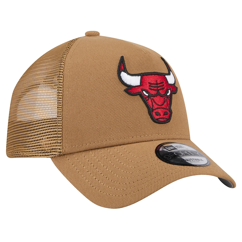 Casquette réglable de camionneur A-Frame 9FORTY des Chicago Bulls New Era pour hommes, beige