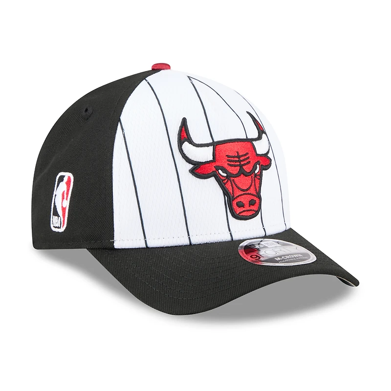 Men's New Era  White/Black Chicago Bulls 2025 NBA Tip Off M-Crown A-Frame 9FORTY Adjustable Hat