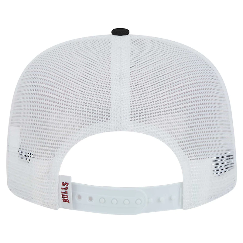 Men's New Era White/Black Chicago Bulls Dip-Dye 9FIFTY A-Frame Trucker Snapback Hat
