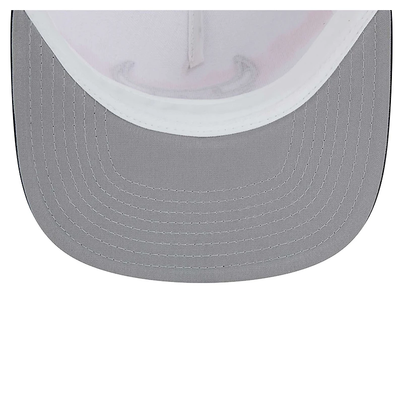Men's New Era White/Black Chicago Bulls Dip-Dye 9FIFTY A-Frame Trucker Snapback Hat