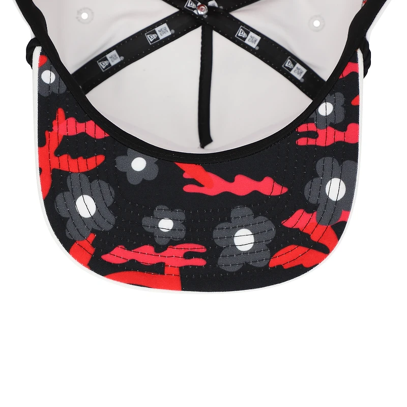 Men's New Era White Chicago Bulls Island Oasis Golfer Snapback Hat