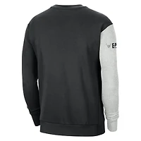 Men's Nike Black/Heather Gray Chicago Bulls Courtside Versus Force & Flight Pullover Sweatshirt