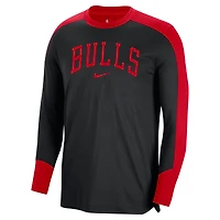 Maillot de tir à manches longues authentique d'avant-match Nike Chicago Bulls 2024/25 pour homme