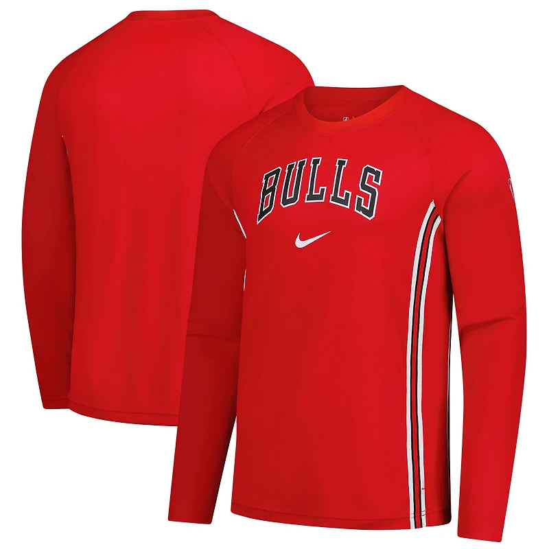Maillot de tir Nike Red Chicago Bulls 2025/26 Authentic Pre-Game Legend Dri-FIT à manches longues pour homme
