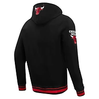 Sweat à capuche noir Pro Standard des Chicago Bulls Script Tail pour hommes