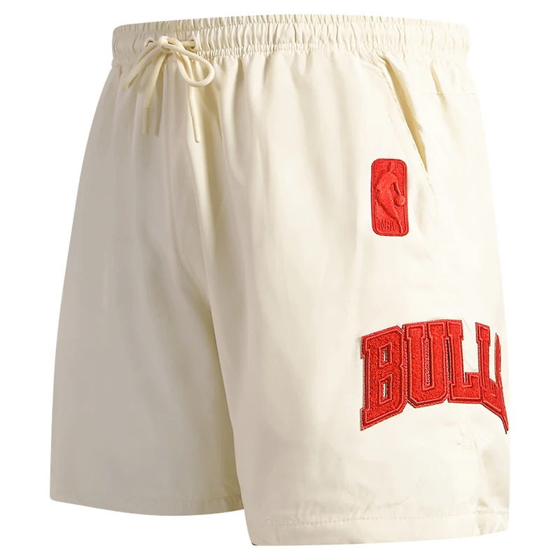Men's Pro Standard Cream Chicago Bulls Triple Tonal Woven Shorts