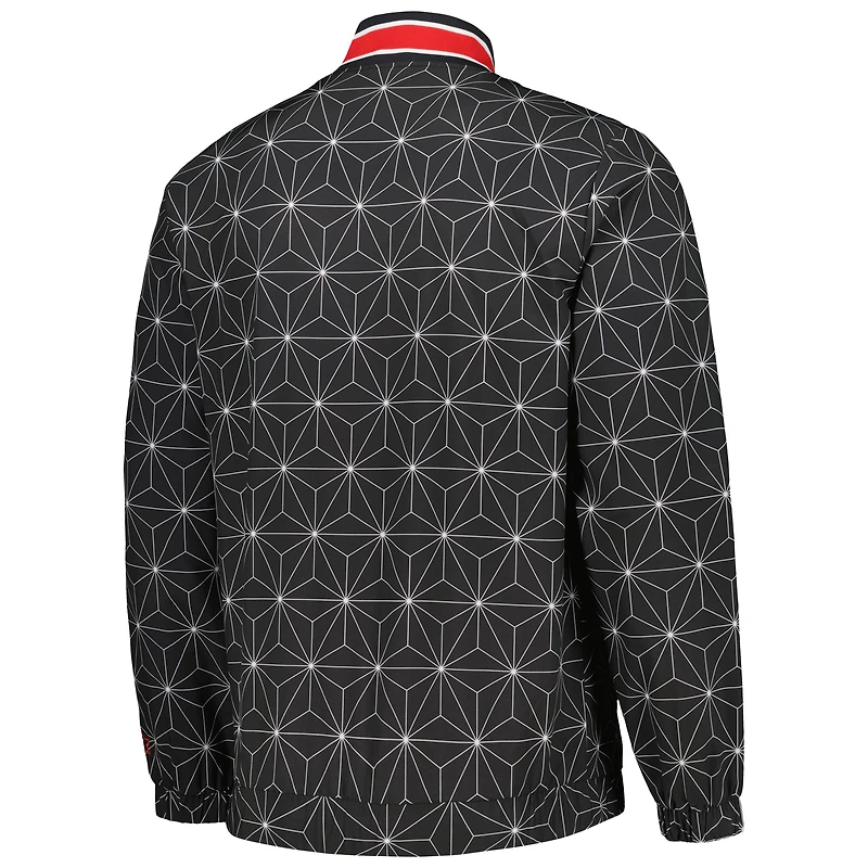 Men's Starter Black Chicago Bulls In-Field Play Fashion Satin Full-Zip Varsity Jacket