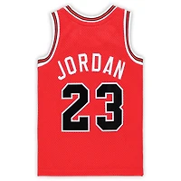 Maillot Swingman authentique Mitchell & Ness Michael Jordan rouge Chicago Bulls Hardwood Classics 1984/85