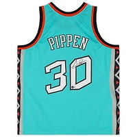Maillot de l'équipe de l'Est des Chicago Bulls 1996 All-Star signé Scottie Pippen, dédicacé par Michell & Ness