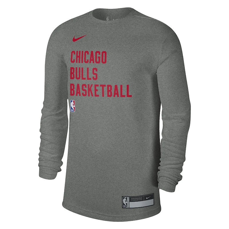 T-shirt à manches longues unisexe Nike Chicago Bulls 2023/24 Legend On-Court Practice gris chiné