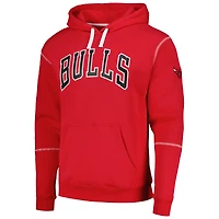 Sweat à capuche unisexe rouge Stadium Essentials Chicago Bulls Monument