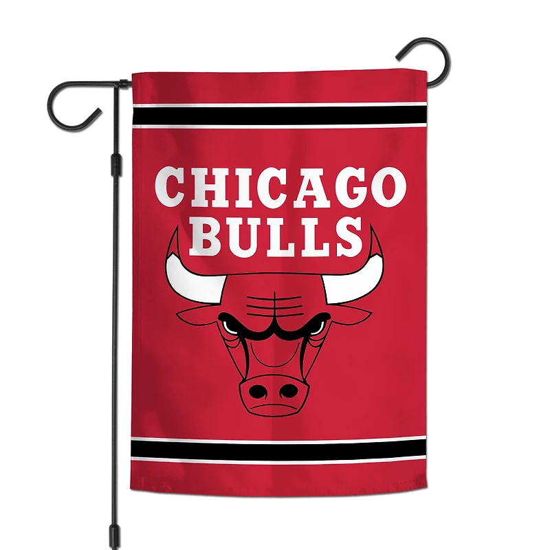 Drapeau de jardin double face WinCraft Chicago Bulls 12" x 18"