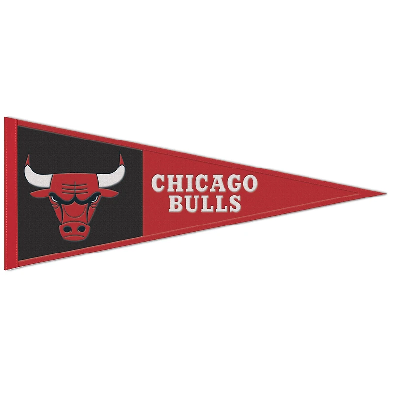 WinCraft Chicago Bulls 13'' x 32'' Primary - Pennant