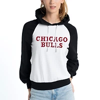 Sweat à capuche raglan tri-mélangé Marlowe Chicago Bulls Lusso crème pour femmes