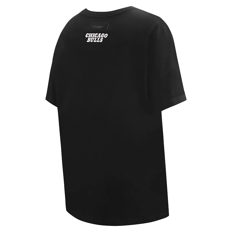 Women's Pro Standard Black Chicago Bulls Script Boyfriend T-Shirt