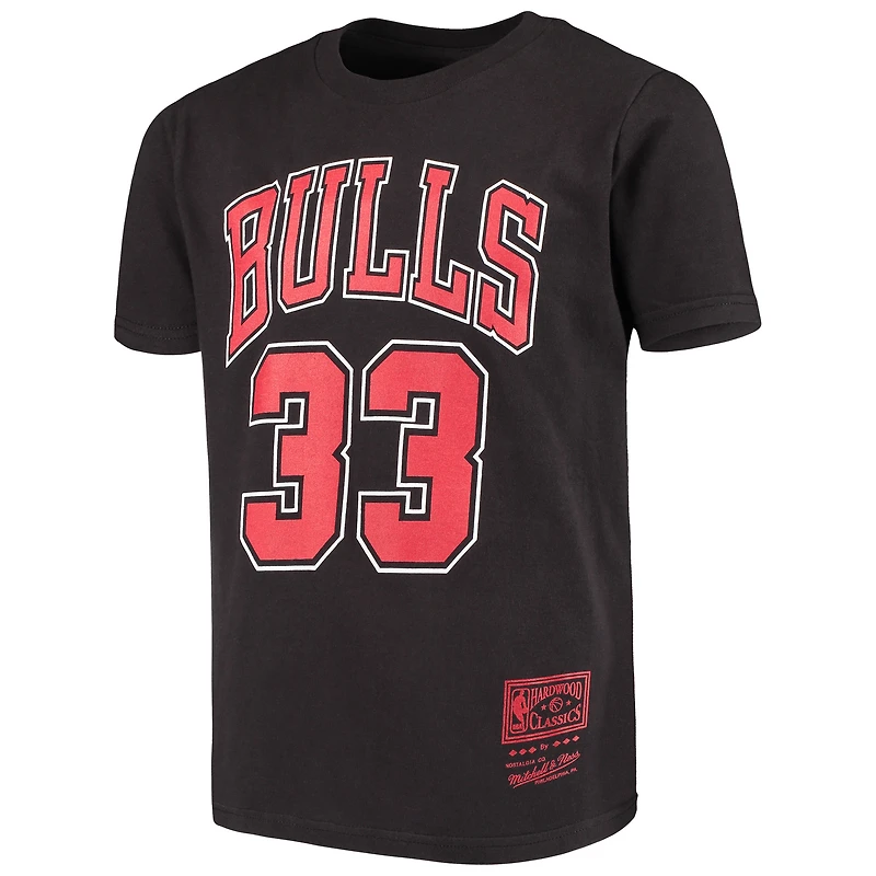 Youth Mitchell & Ness Scottie Pippen Black Chicago Bulls Hardwood Classics Name Number T-Shirt
