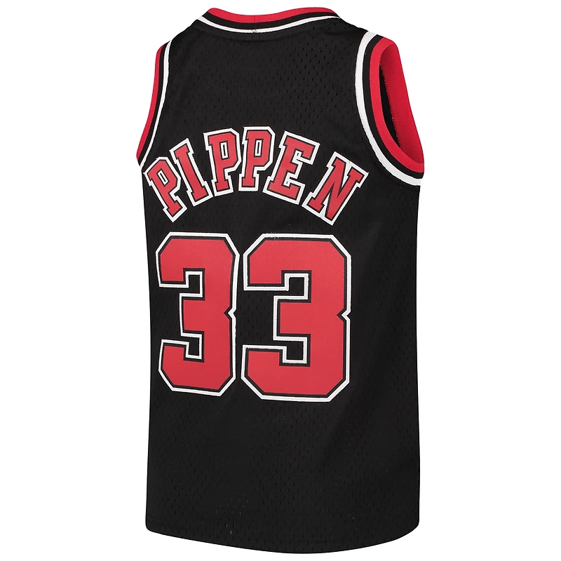 Maillot Mitchell & Ness Scottie Pippen Chicago Bulls Hardwood Classics Swingman noir pour jeune