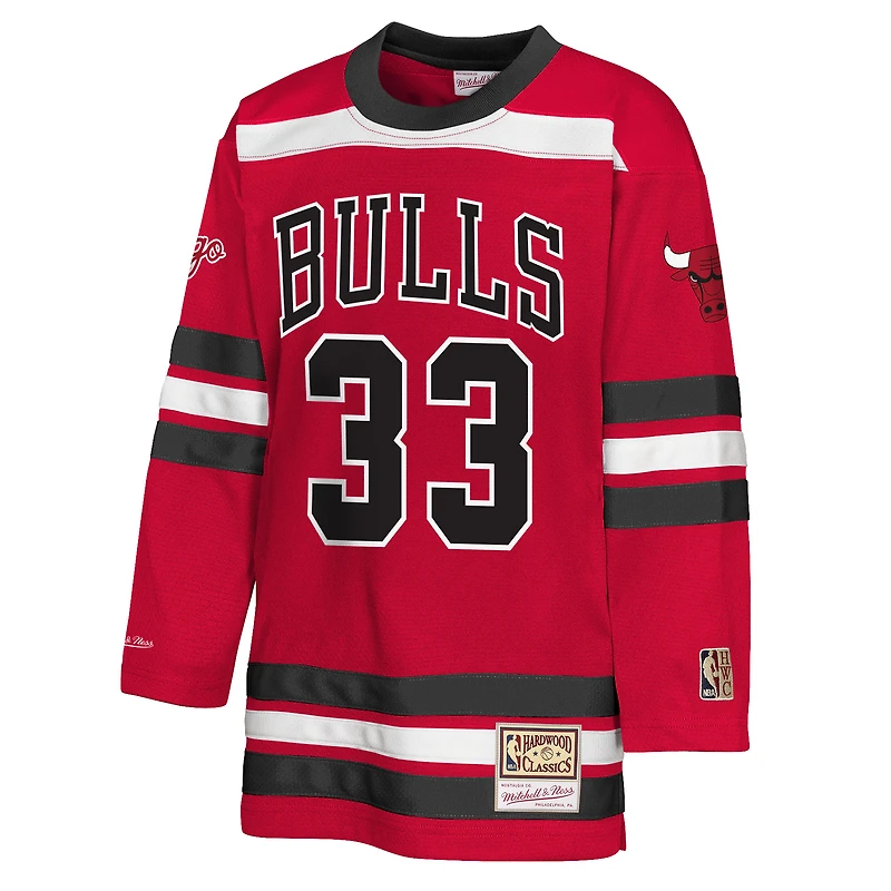 Maillot de hockey tendance Maxxed Out 2.0 pour jeunes Mitchell & Ness Scottie Pippen Red Chicago Bulls