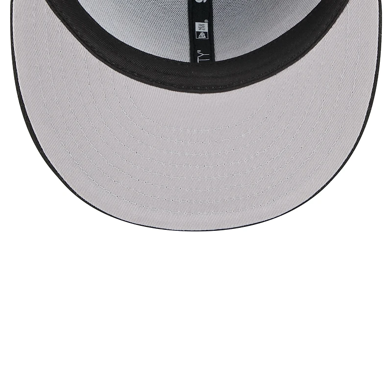 Youth New Era Black Chicago Bulls 2025/26 City Edition 9FIFTY Snapback Hat