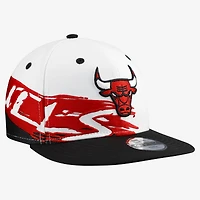 Casquette snapback New Era 9FIFTY blanche et noire Chicago Bulls pour jeunes