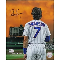 Photographie autographiée de 8" x 10" de Dansby Swanson, debout sous le coucher du soleil, Chicago Cubs